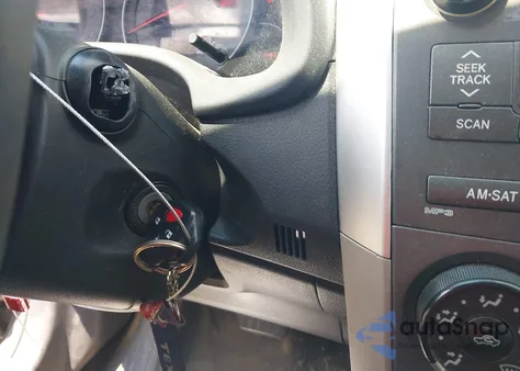 2010 Toyota Corolla S z USA, uszkodzony, nr VIN 2T1BU4EE2AC463824